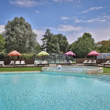 Kemp Mobil Avec Terrasse Pour 4 Personnes - Api-1-52-649